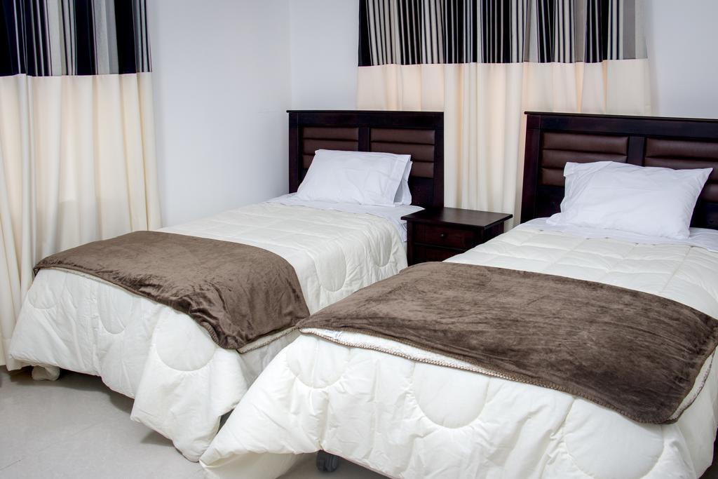 Hostal Santa Rosa Caraz Kamer foto
