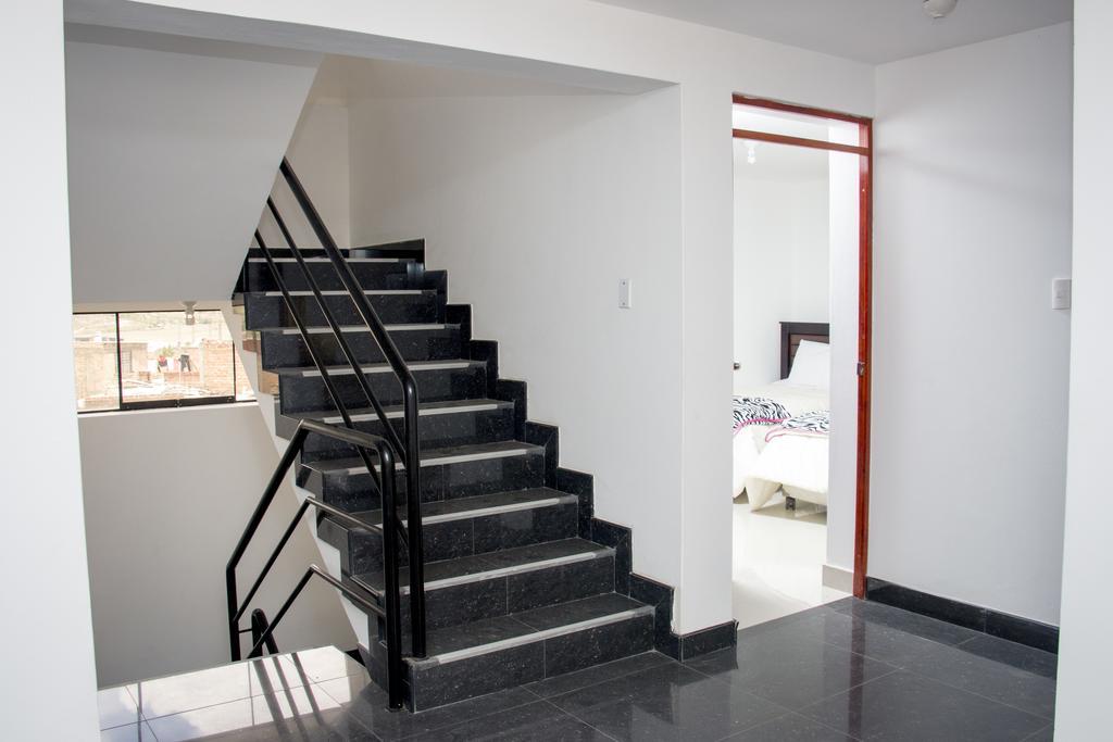 Hostal Santa Rosa Caraz Buitenkant foto